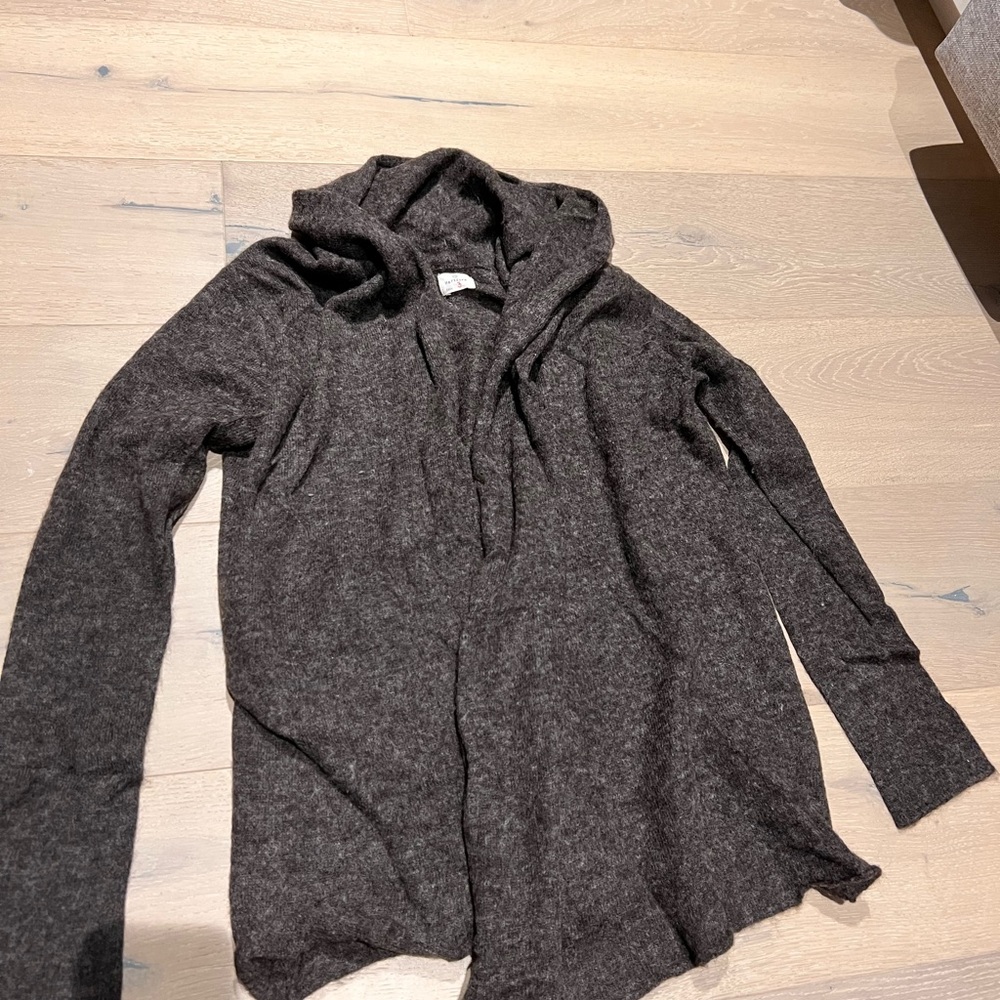 Hartford Women’s sweater